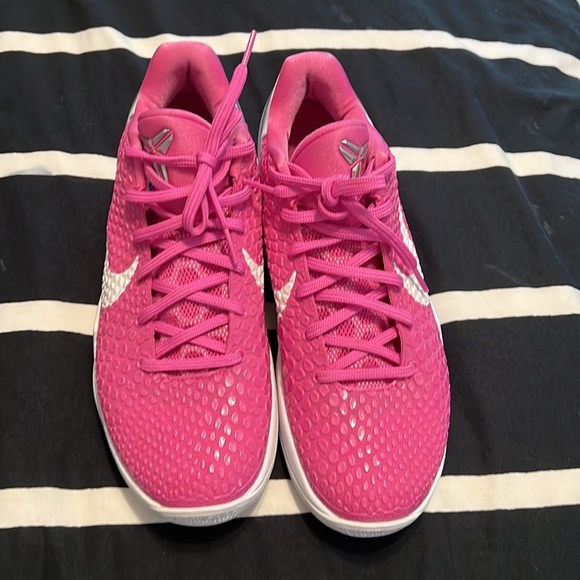 Kobe 6 Think pink 100% authentic,  also no box - Picture 2 of 6